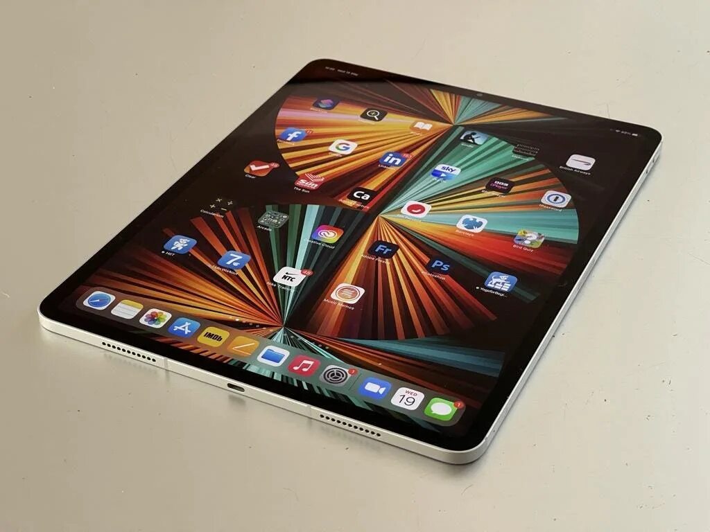 Планшет ipad pro 11 2025. Apple ipad pro 2025. apple ipad pro 2025. ipad pro 11 2025. ipad pro m2 2025.