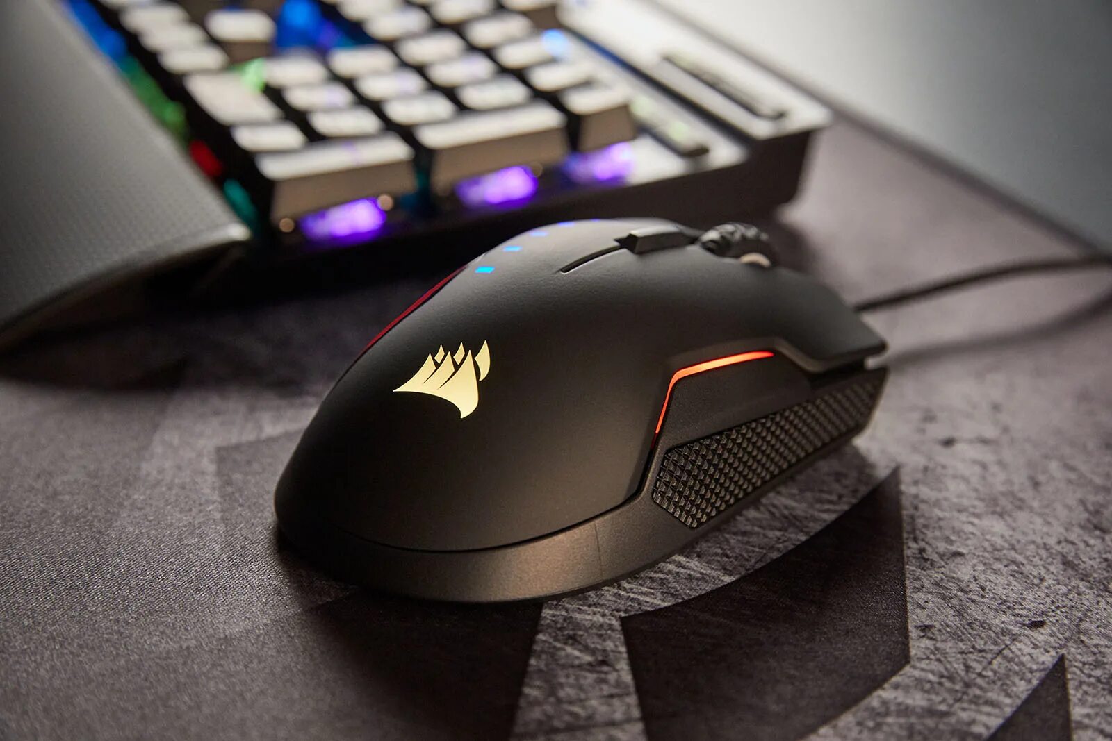 Мышь для геймеров. Corsair девайсы. мышка. игровые мышки. мышка для геймеров.