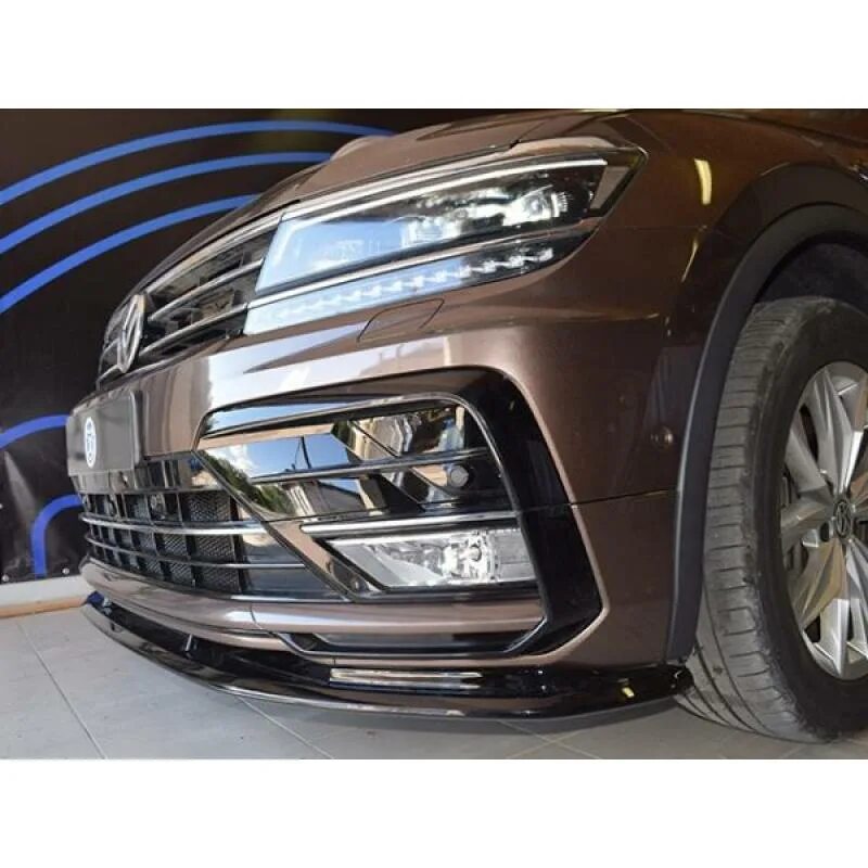 Бампер r line tiguan. Бампер volkswagen tiguan 2. бампер тигуан 2 р лайн. передний сплиттер тигуан 2. volkswagen tiguan 2018 r line.