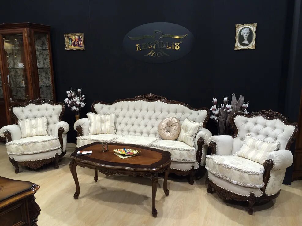 Мебель напрямую. Какие стенки сейчас в моде в студию. Мягкая мебель джоконда. Набор подростковой мебели. Викки мебель рио.