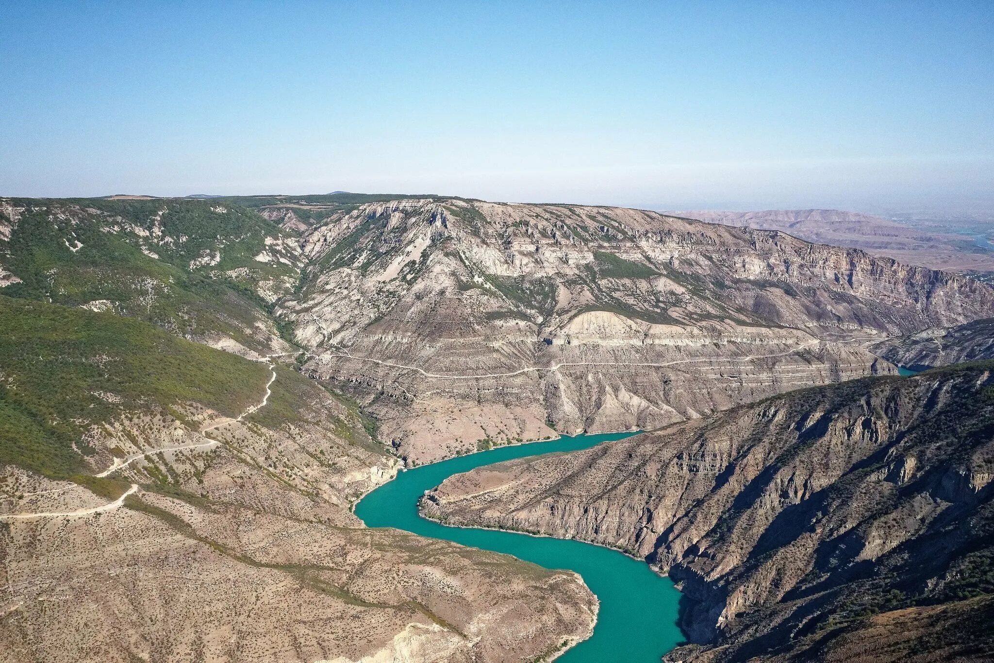 Каньон в Дагестане Сулак. Горы Дагестана Сулакский каньон. Дубки Дагестан Сулакский каньон. Ущелье Дагестан Сулакский каньон.