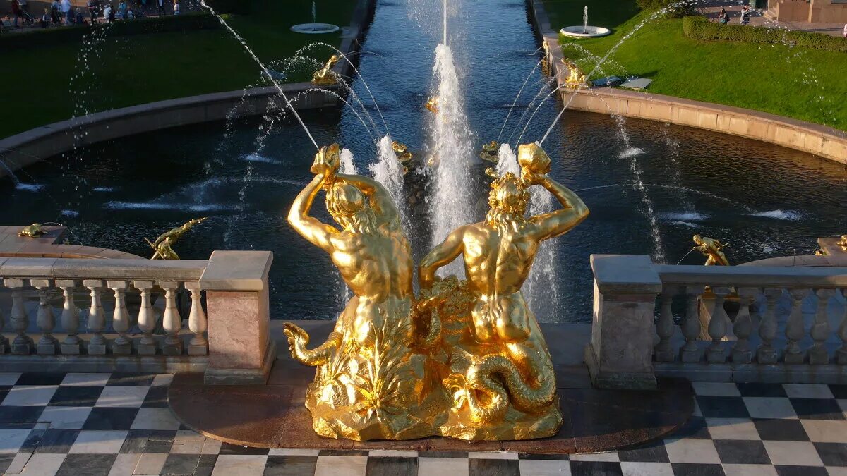 Фонтаны петергофа 20 апреля. Фонтан большой каскад в петергофе. петергоф фонтаны видеоэкскурсия. петергоф фонтаны скульптор. фонтан львиный каскад в петергофе.