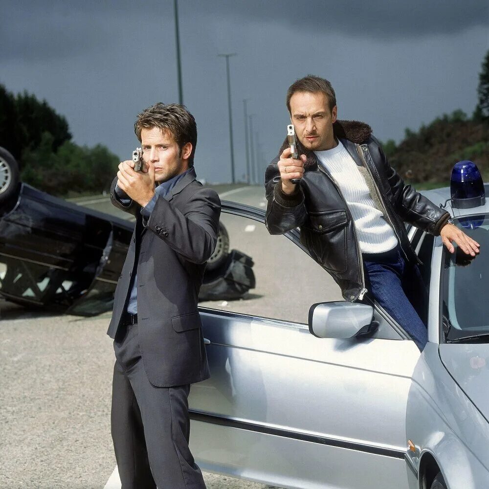 Спецотряд `кобра` сериал. Дорожную полицию кобра. Спецотряд `кобра` сериал. Спецотряд кобра 11 дорожная полиция. Спецотряд кобра 11.