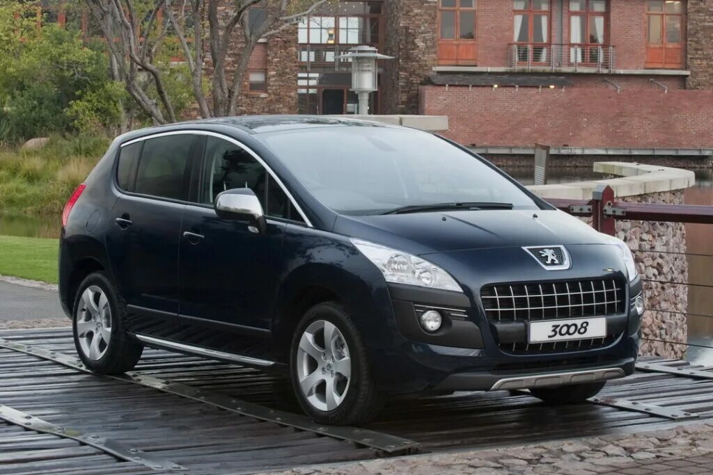 Пежо 3008 1 поколение. Peugeot 3008 i. Пежо 3008 1.6. Peugeot 3008 2010. Пежо 3008 2023.