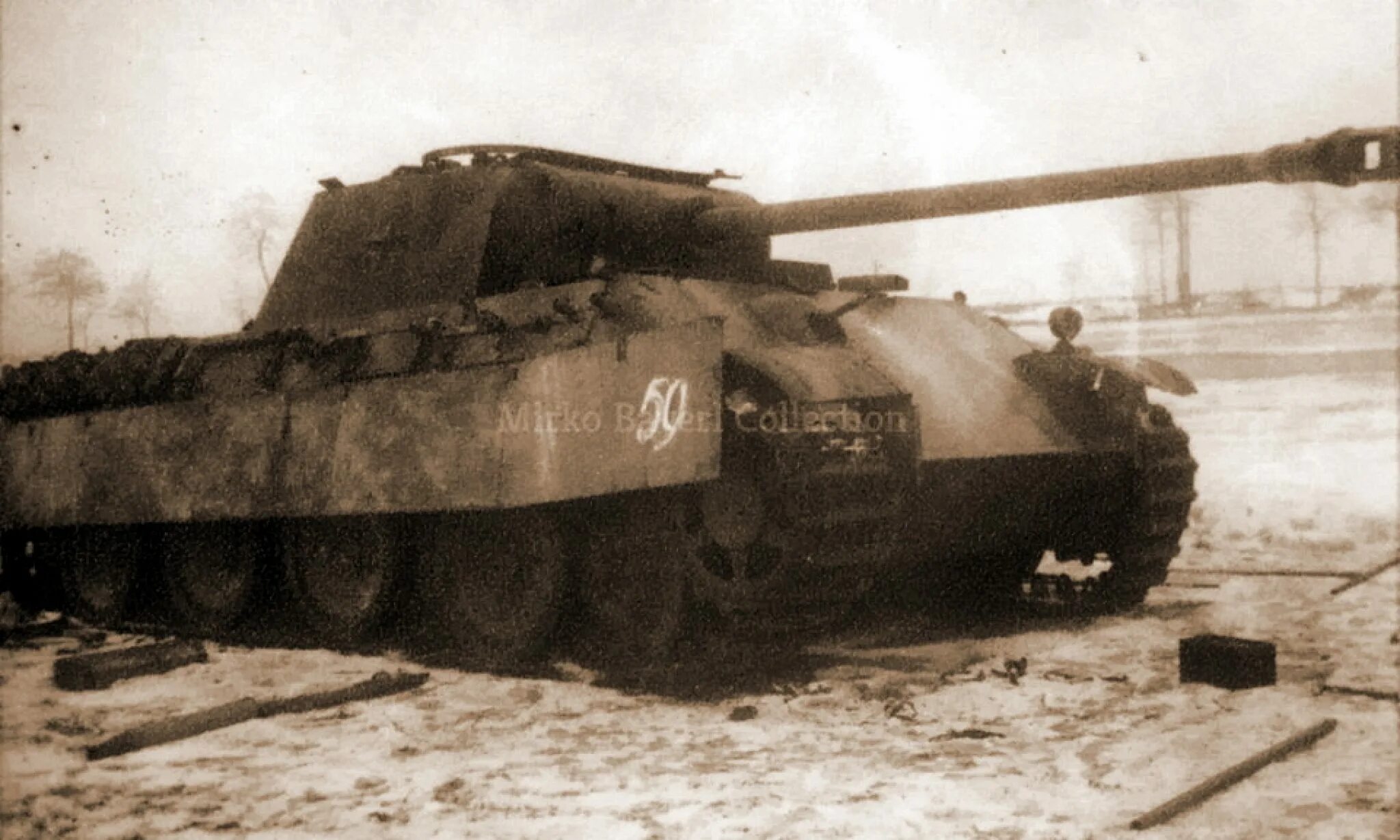 Panther ausf d kursk. D 1943. Танк пантера 1943. Пантера ausf. Танк пантера 1943 год.