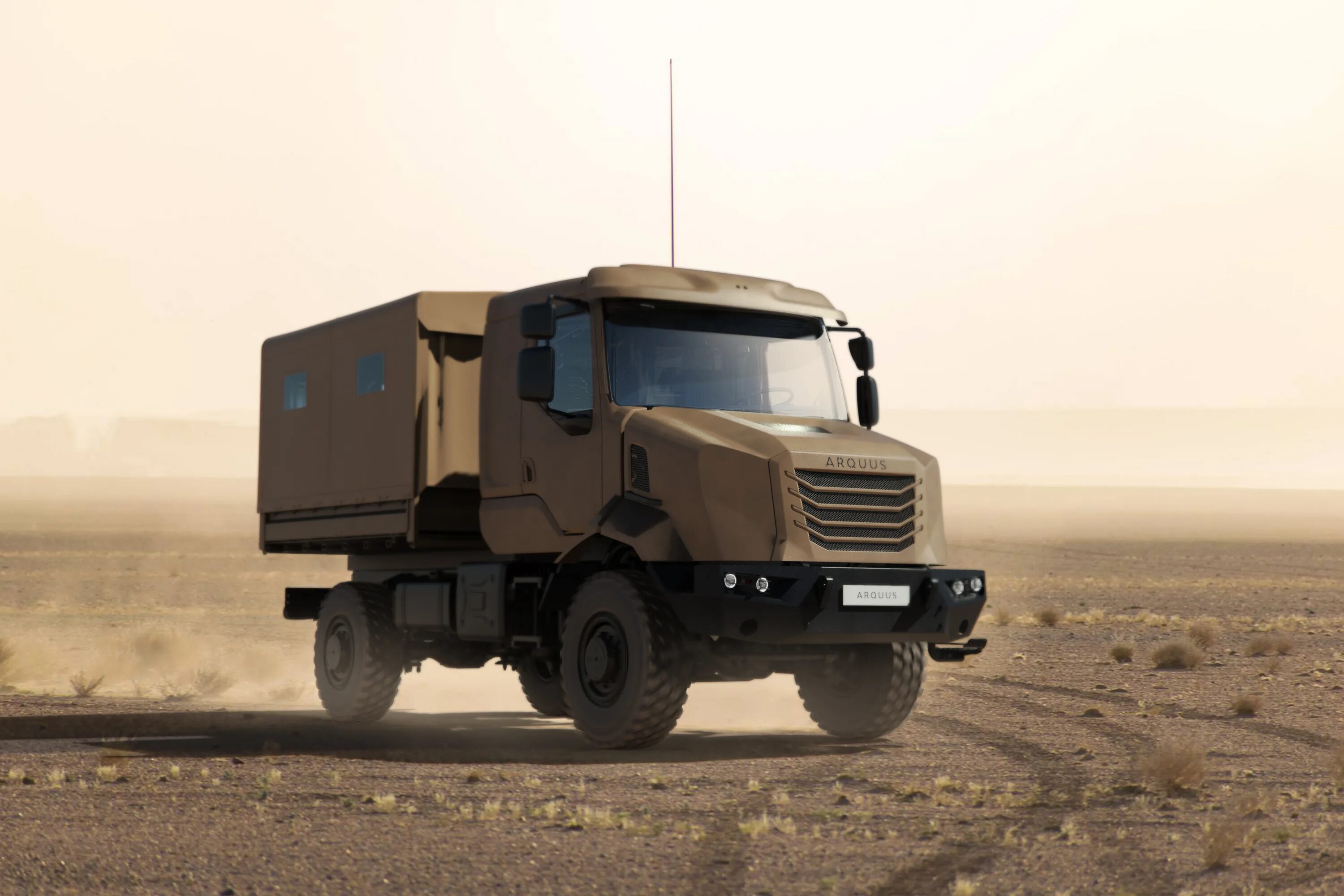 Военный грузовой автомобиль. Грузовик Arquus Armis. Renault Military Truck. Военные Грузовики США 2020. Армейский тягач.
