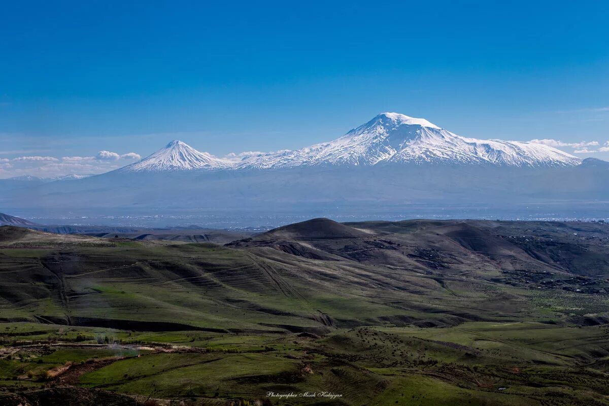 арарат горы черкесия. гора масис высота. гора арарат. армянское нагорье арарат. арарат высота над уровнем.
