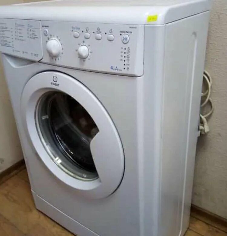 Стиральная машина IWUB 4105. Стиральная машинка Индезит 4105. Whirlpool AWG 875d.