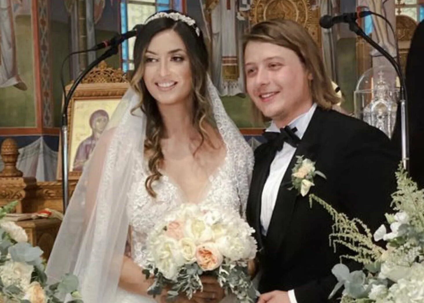 Звезда вышла замуж за неизвестного. Свадьба пасынка Стаса Михайлова. Свадьба пасынка Стаса Михайлова в греческой церкви.