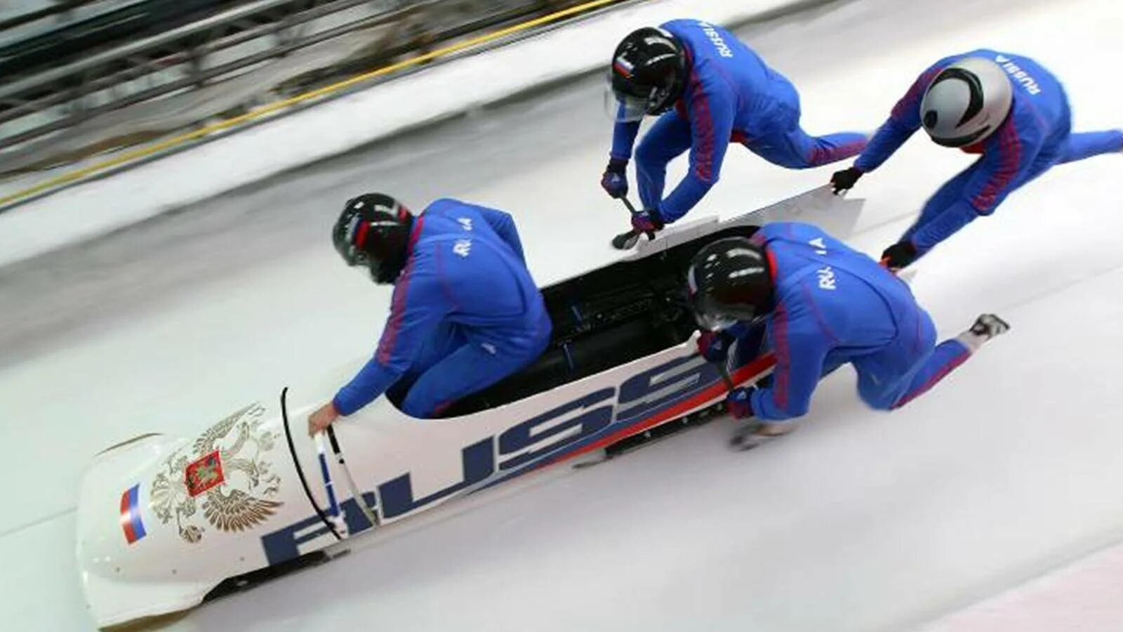 Санки на руси. Санный спорт инвентарь. Двухместные сани для санного спорта. Санки. Название современных видов санок.