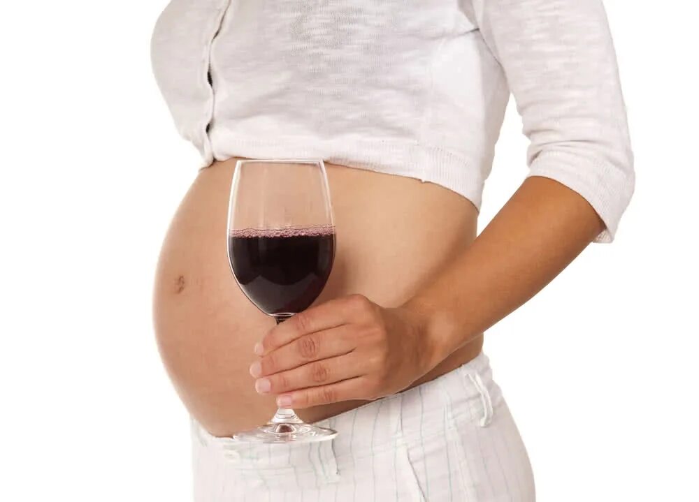 Алкоголь и беременность. Пьющий мужчина для зачатия