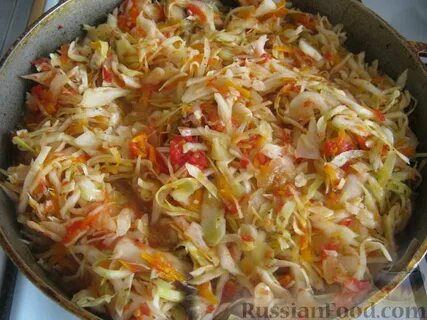 Тушим капусту с овощами