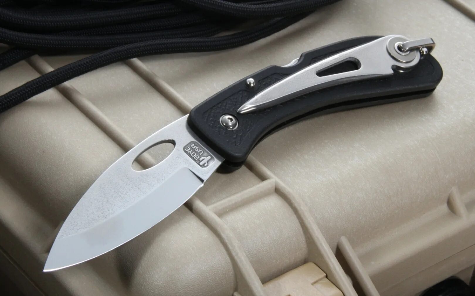 Cold arms. Kershaw 1050 Folding Knives Wallpaper. Drop point Black Shark купить.