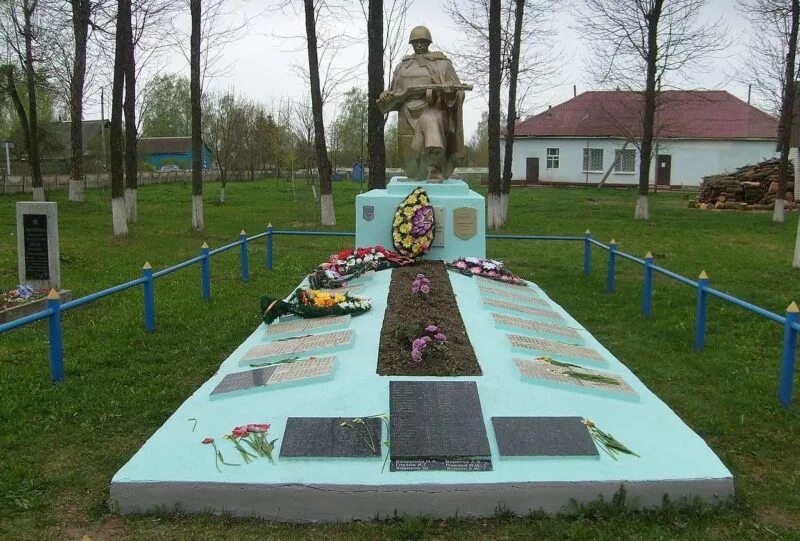 Братская могила беларусь деревня. Братская могила беларусь деревня. Ветрино белоруссия. Братская могила белоруссия. Братская могила белоруссия.