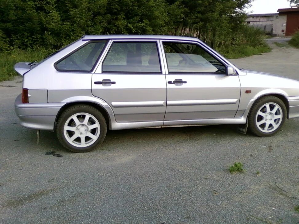 Ваз 2114 2003. Ваз 2114 занижение -70. Пружины -70 на ваз 2114. 2114 занижение -50. Ваз 2114 минус 50.