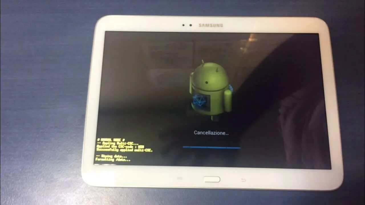 1 p5220. Samsung n7100 hard reset. Планшет самсунг ресет. Сброс samsung galaxy tab. Как перезагрузить планшет самсунг.