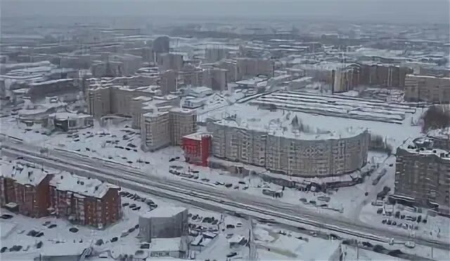 Ук дез сургут. Районы Сургута. Сугробы в Сургуте фото. Без снега. Г Сургут улица Промышленная ЖБИ.