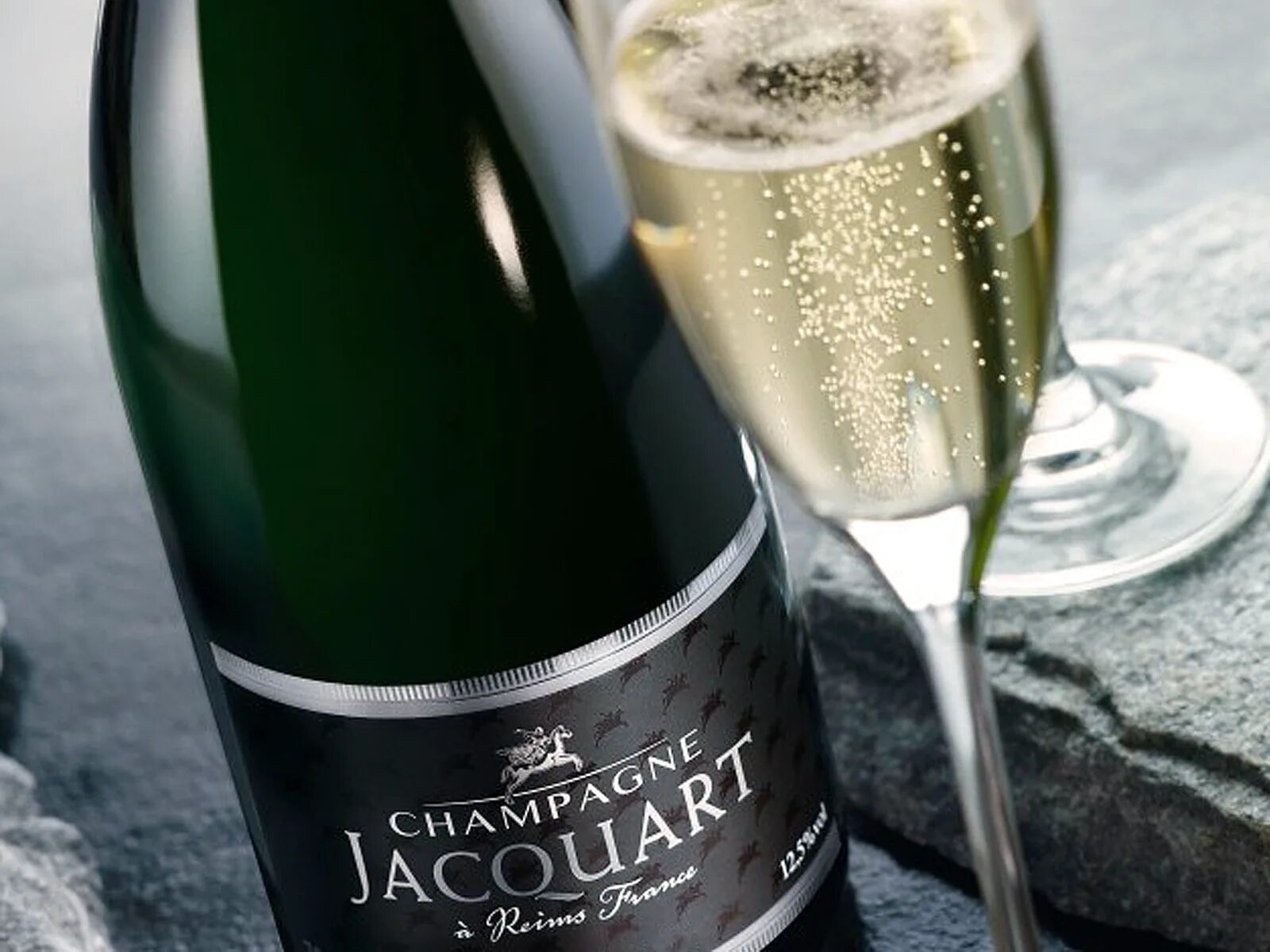 Шампань champagne. Шампанское Jacquart. Экстра брют шампанское. Шампанское Бомон. Шампанское Майи Экстра брют.