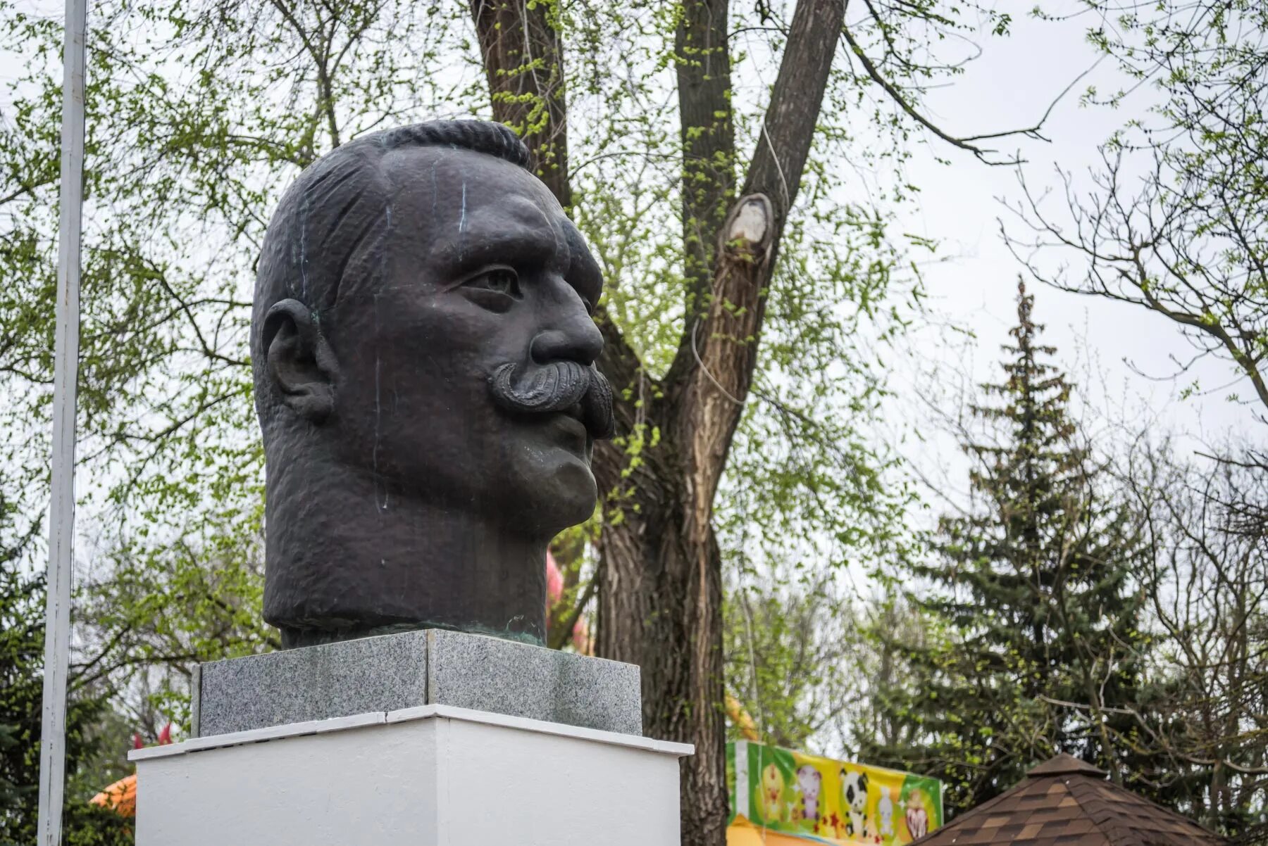 Парк им. И.М. Поддубного, Ейск - "Хорош для пеших прогулок, много красивых клумб