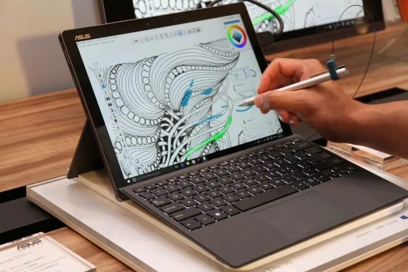 Graphics ноутбук. Графический ноутбук. Ноутбук для дизайнера. Ноутбук для рисования. Ноутбук для рисования на графическом планшете.