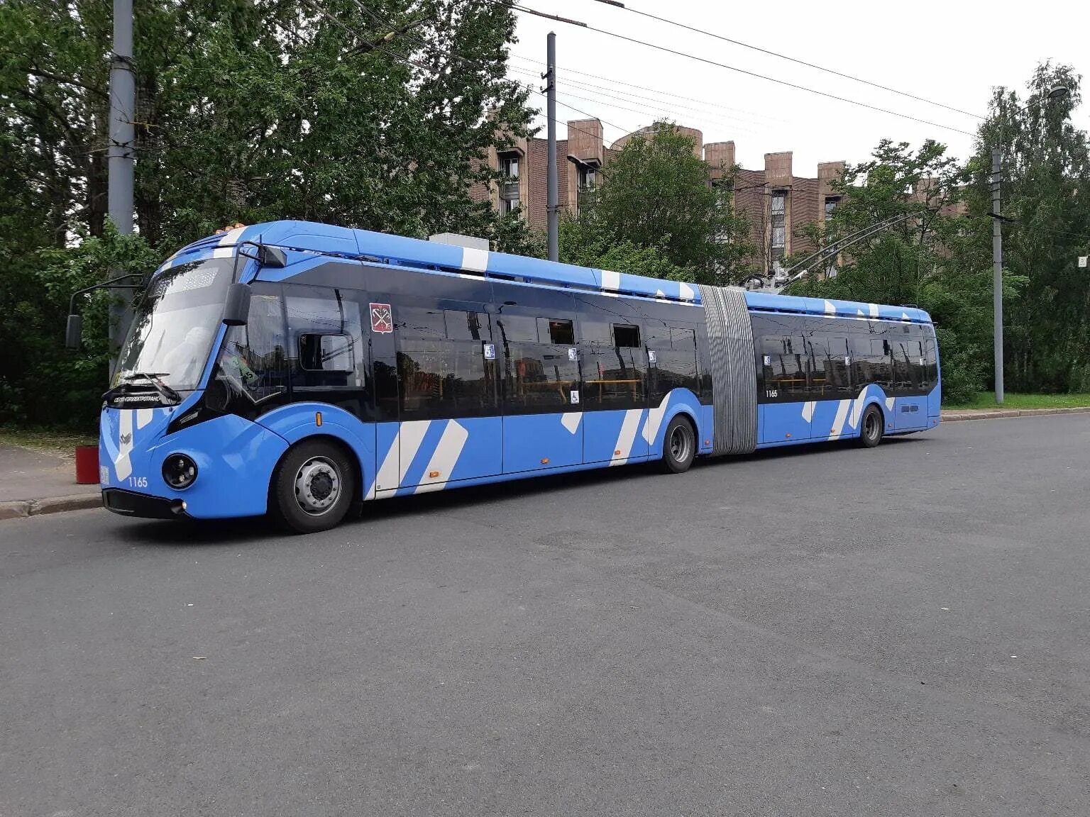 Длинные троллейбусы. БКМ 420. Vitovt троллейбус. Новые троллейбусы в СПБ. БКМ 433.