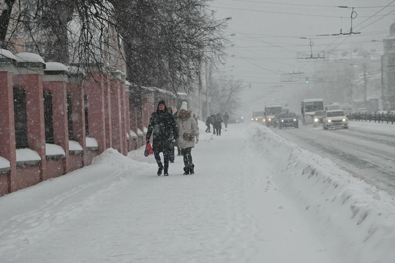 Сильный мороз в городе. Сильный Мороз в Москве. Аномальные Морозы в январе 2017. Аномальный холод в Мильково. Аномальные Морозы в Узбекистане.