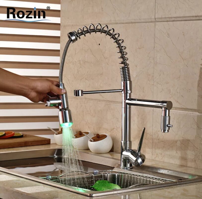 Kitchen Mixer смеситель для кухни. Смесители для кухни Single Lever Kitchen Faucet. Смеситель для кухни гибкийdfn4045. Смеситель на кухню для холодной воды с одним шлангом. Смеситель хром глянцевый