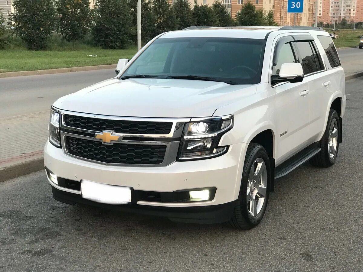 Шевроле тахо купить в россии с пробегом. Chevrolet Tahoe k2. Chevrolet Tahoe k2xx 2016. Шевроле Тахо белый. Шевроле Тахо 2016 белый.