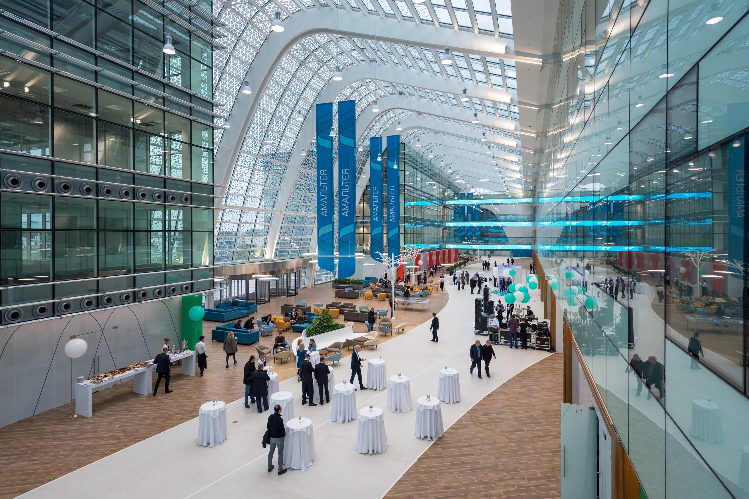 Центр международных инноваций. Сколково технопарк капсула 3. Центр международных инноваций. Форум инноваций сколково 2020. Министерство строительного комплекса москвы.