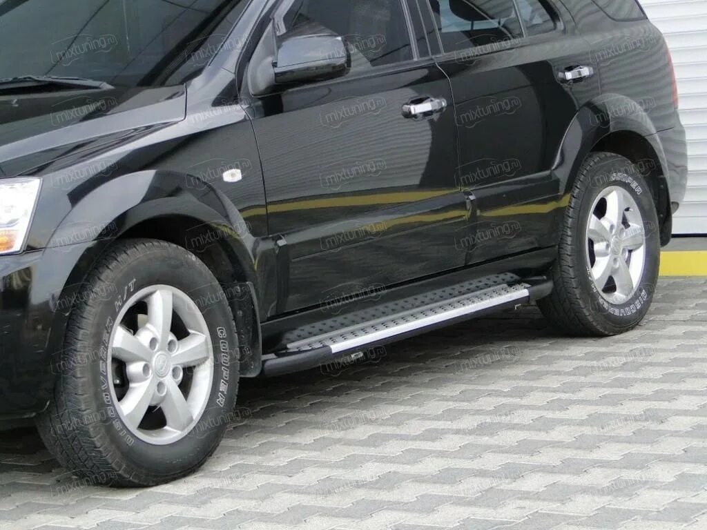 Пороги Kia Sorento 2002-2009. Пороги Соренто 1. Пороги на Киа Соренто 2002. Пороги для Kia Sorento 1.