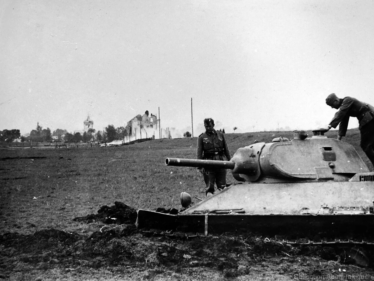 Какие танки были в начале войны. Танки т34 Великой Отечественной войны. Танк т-34 в годы ВОВ. Танк т-34 фото ВОВ.
