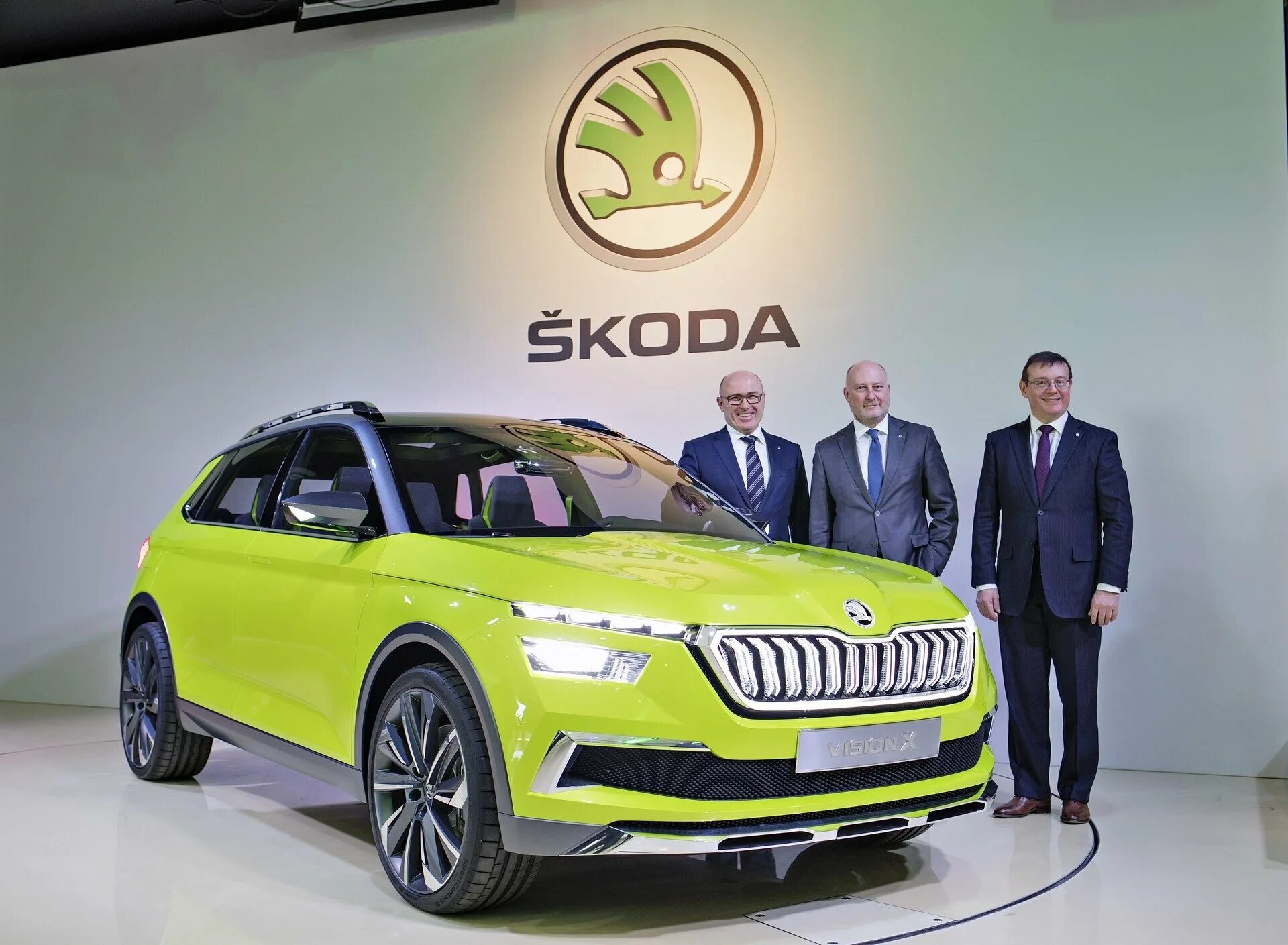 Марка шкода страна. Шкода марка шкоды. Модельный ряд Шкода 2021. Skoda Модельный ряд 2022. Шкода концерн Чехия.