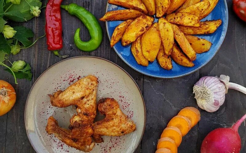 Могилев кафе тандыр. Тандыр в ресторане. Кафе тандыр меню. Крылышки в тандыре. Тандыр могилев меню.