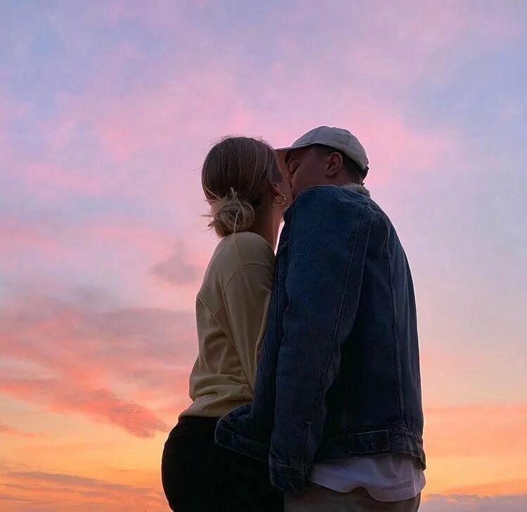 Влюбленные пары. Очень милые отношения. Влюбленный подросток. Очень милые отношения. Милые парочки.