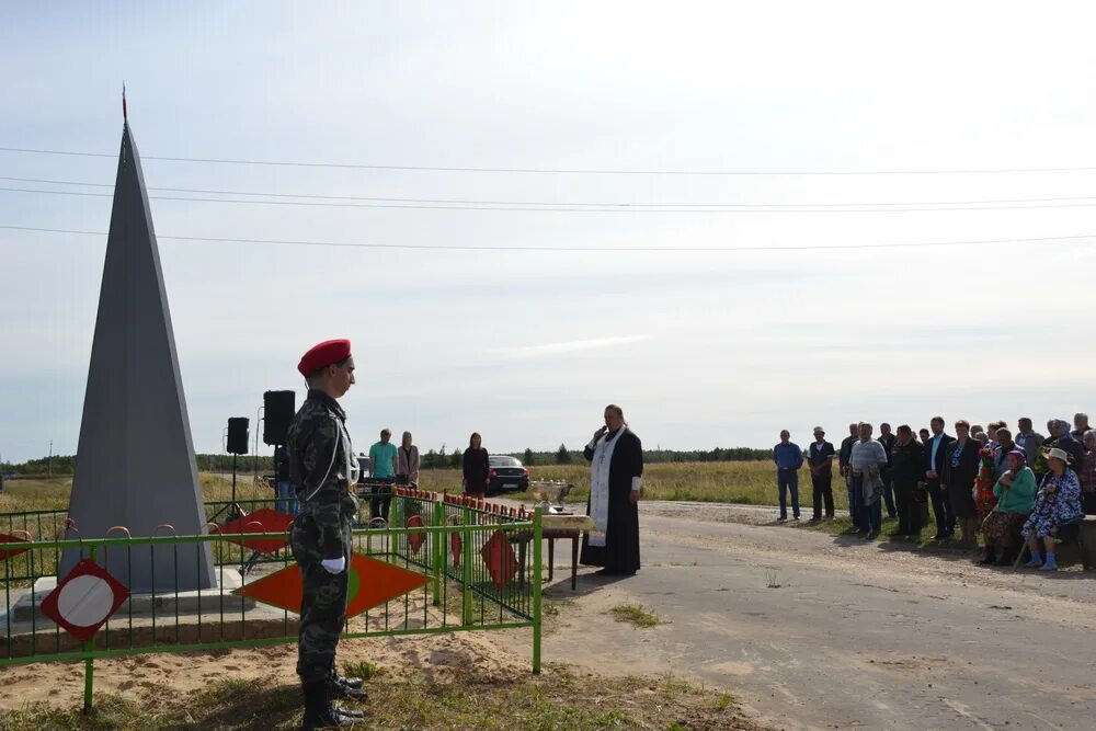 Село чинах. Село Дубовка Ардатовский район. Восстание в селе Дубовка Нижегородской области Ардатовский район. Жители села Ризадеево Ардатовский район Нижегородской области.