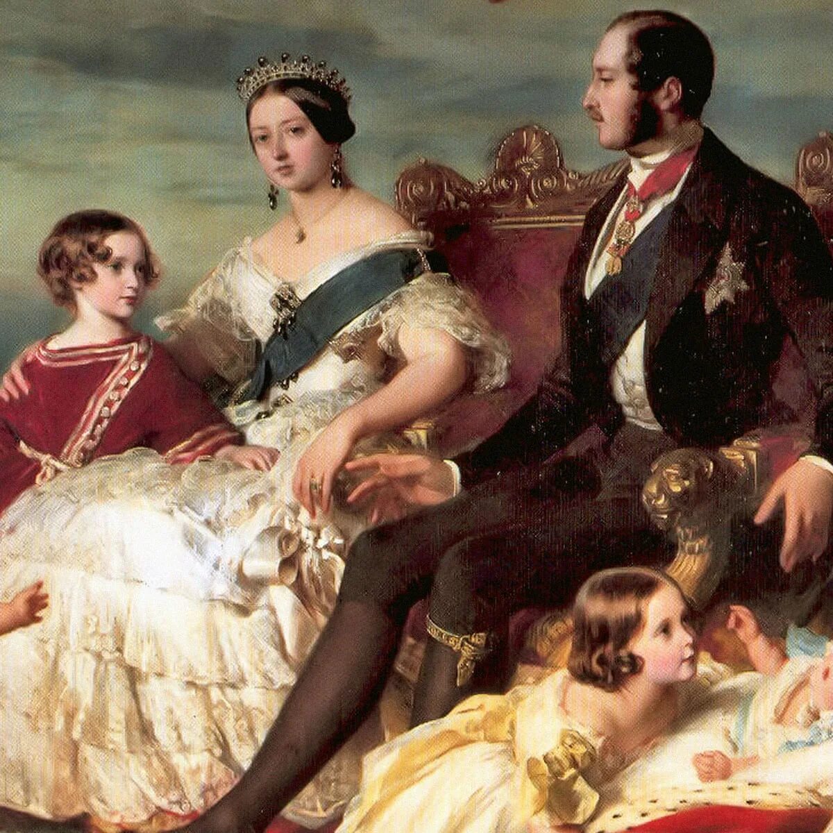 Сирикит сейчас. Франц ксавер винтерхальтер queen victoria with prince arthur. Королевские 50 70. Королевские 50 70. Сирикит стиль.