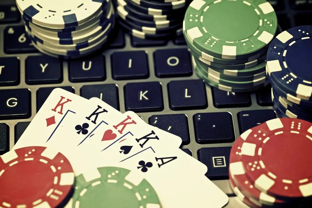 Азартные игры на реальные деньги. Заработок в казино. Покер на деньги. Интернет казино на реальные деньги. Интернет казино Покер на реальные деньги.