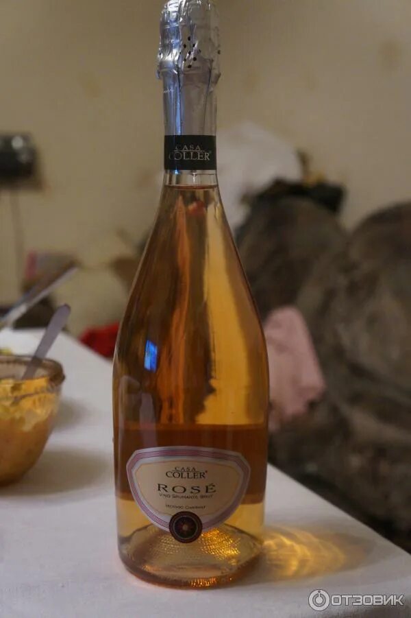 Moscato dolce casa coller. Вино каза коллер брют игристое белое. Moscato dolce casa coller шампанское. Casa coller rose. Cannella италия вино.