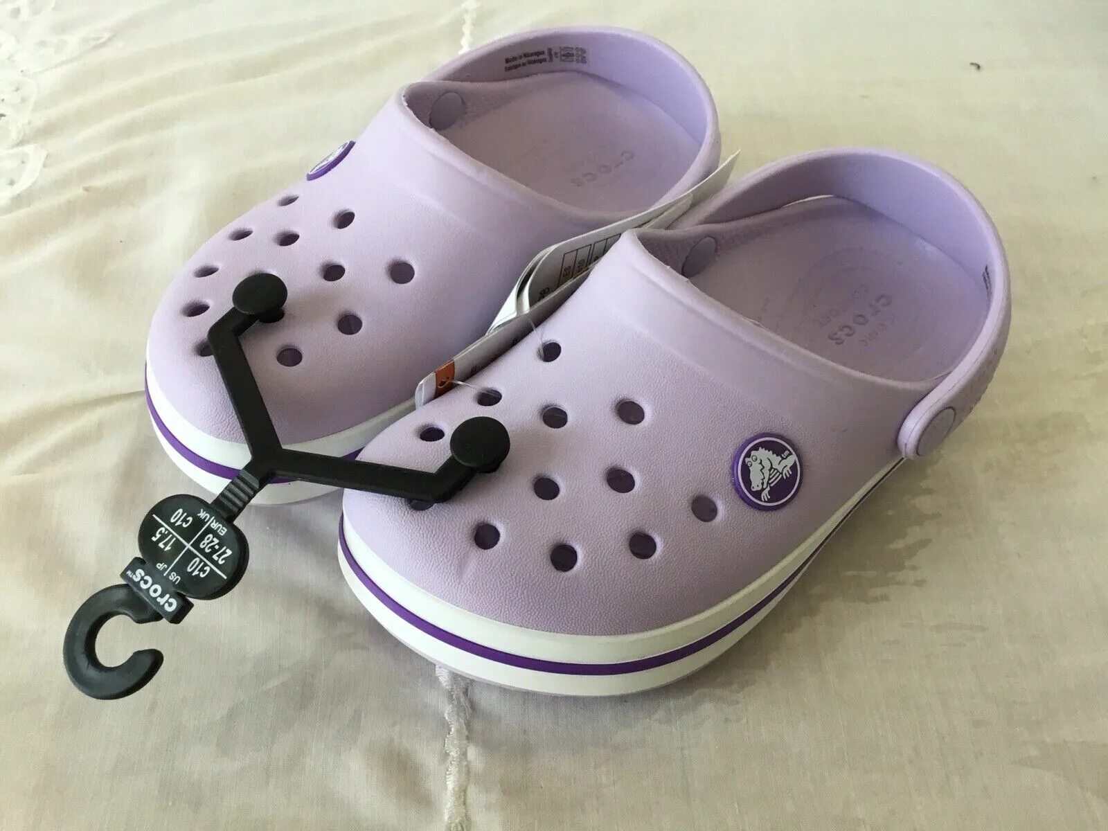 Штрих код кроксов. Dickloce Relax Crocs. Crocs LITERIDER мужские с розовой пяткой.