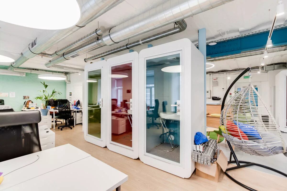 Офисное помещение. Look office мебель. Люди в офисе. Люди в офисе. Люди в офисе.