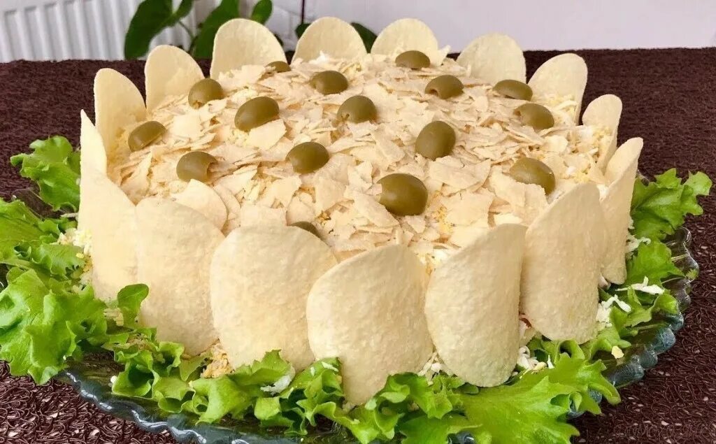 Котлета куриная петушок. Салат золотой петушок рецепт. Салат золотой петушок с курицей. Салат золотой. Салат золотой петушок.