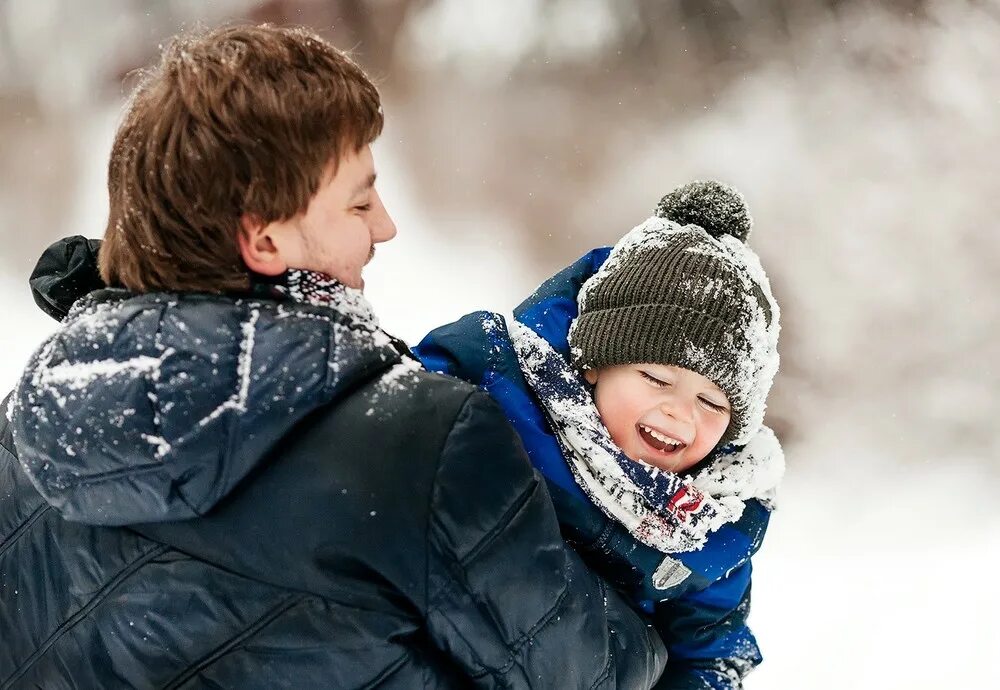 самостоятельность подростка. оказывается дети детьми независимо. право ребенка на отдых что это означает. оказывается дети детьми независимо. визитка детской одежды.