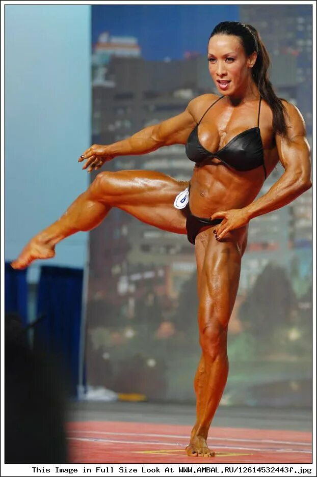 Denise masino в платье. Дениз мазино. Дениза мазино. Дениз мазино. Дениз мазино.