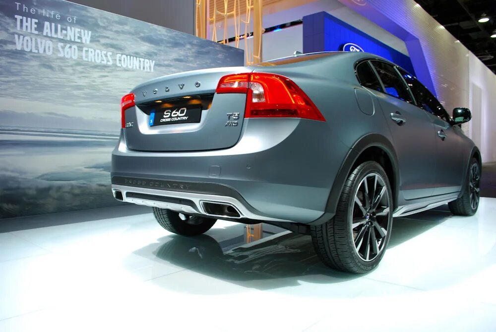 S60 cross country. Volvo s60 Cross Country 2015. Volvo s60 Cross Country. Вольво s60 Cross Country. Клиренс Volvo s60 Cross Country.