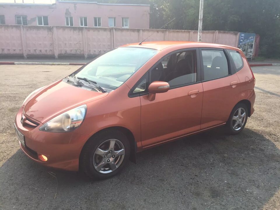 Honda Jazz 2008. Honda Jazz 2008 Black. Хонда джаз 2000 год. Хонда джаз 2008 серебристый 1.5.