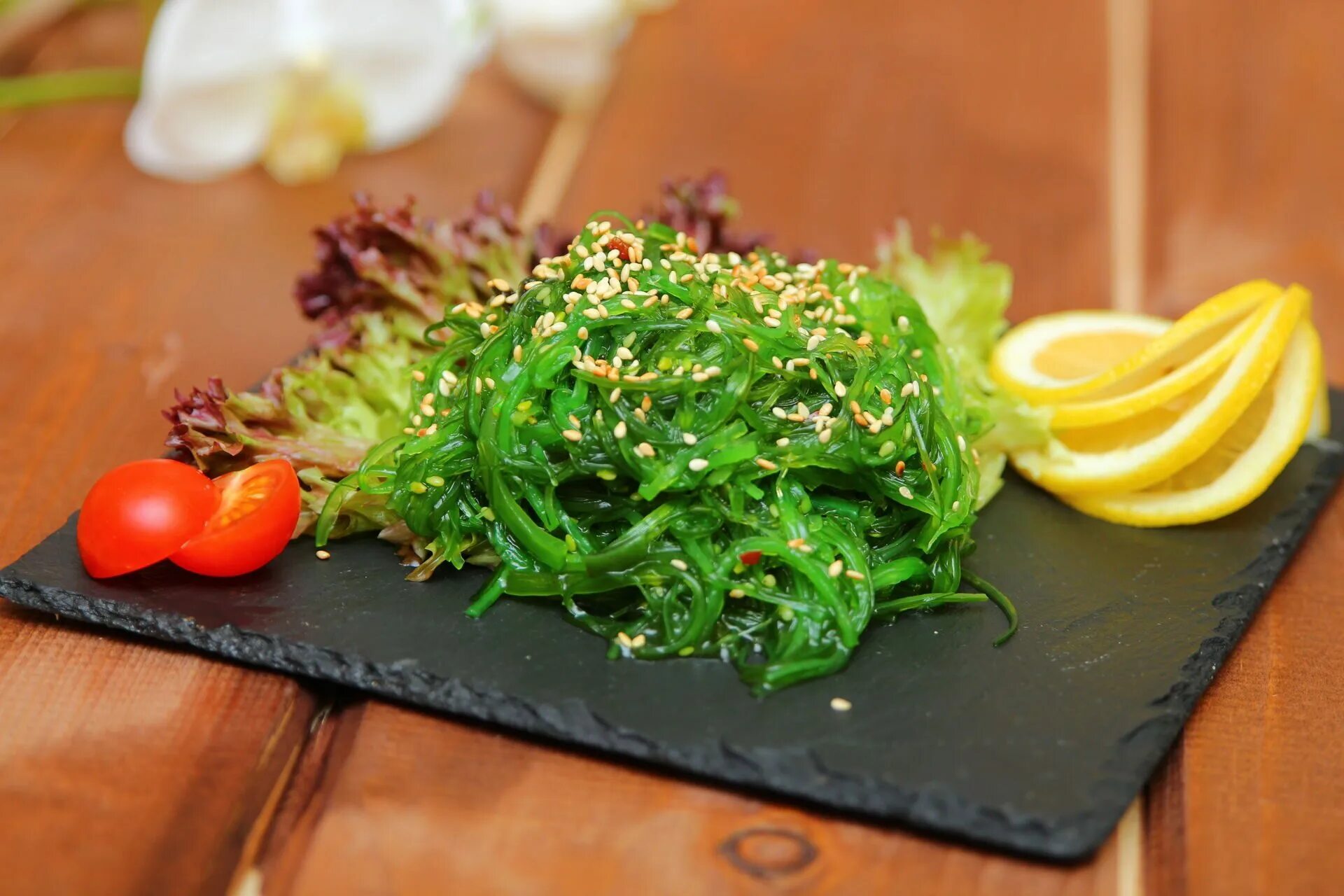 зеленые водоросли салат. морская капуста чука. зеленые водоросли салат. чука водоросли. чука вакаме.