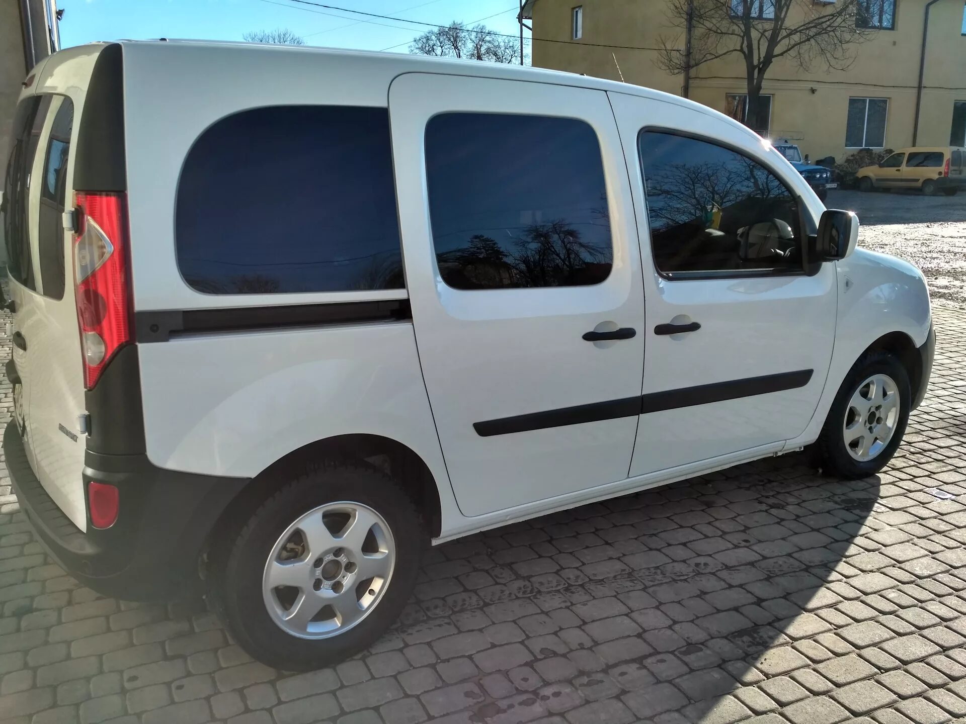 Renault kangoo (w/fw). Диск рено кангу 2. Renault kangoo 2. Диски на рено кангу 2. Диски на рено кангу 2.