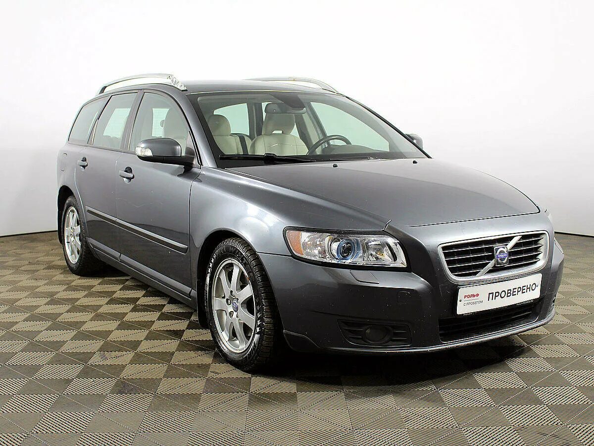 Volvo v50 i. Volvo v50 r. Volvo v50 i 2006. Вольво v50 2,4.