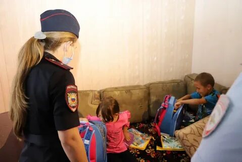 Несовершеннолетние в отеле без родителей