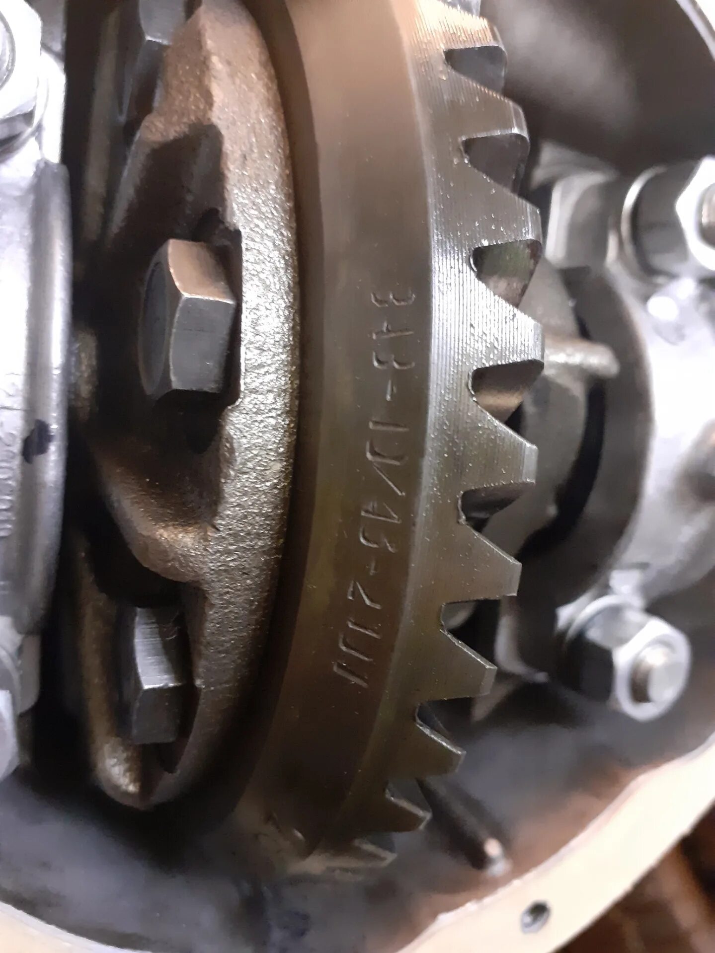 Главная пара редуктора ваз 2107. 3 ваз. Редуктор 4 на 2. 44 на какие машины идет такой редуктор. 4 ступенчатый редуктор.